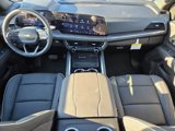 New 2025 Chevrolet Suburban Premier image 2