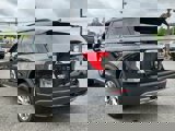 Used 2022 Ford Explorer XLT w/ Equipment Group 202A image 4