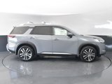 New 2025 Nissan Pathfinder Platinum image 4
