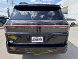 New 2025 Lincoln Navigator Reserve image 4