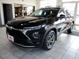 Used 2024 Chevrolet Trax LT w/ Driver Confidence Package image 3