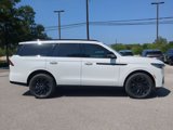 New 2025 Lincoln Navigator Reserve image 2