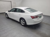 Used 2022 Chevrolet Malibu LT image 3