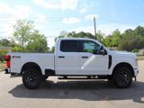 New 2025 Ford F250 4x4 Crew Cab Super Duty image 2