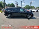 New 2025 Chrysler Pacifica Select image 4