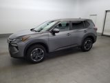 Used 2024 Nissan Rogue SV image 2
