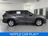 Used 2024 Toyota Highlander LE image 3