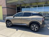 Used 2025 Nissan Kicks SV image 5