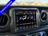 Used 2023 Jeep Gladiator Overland image 3