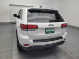 Used 2020 Jeep Grand Cherokee Laredo image 6