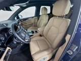 Used 2024 Porsche Macan image 5