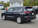 New 2025 Mitsubishi Outlander ES image 3