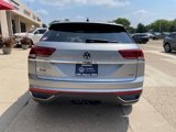 Certified 2022 Volkswagen Atlas Cross Sport SE image 6