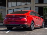 Used 2022 Hyundai Elantra SEL w/ Convenience + Premium Package image 5