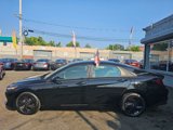 Used 2022 Hyundai Elantra SEL image 2