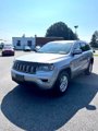 Used 2018 Jeep Grand Cherokee Laredo image 3