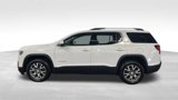 Used 2023 GMC Acadia SLT image 2