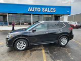 Used 2018 Nissan Rogue SV image 2