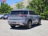 New 2025 Nissan Pathfinder Platinum image 3