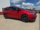 New 2026 Chrysler Pacifica Limited w/ S Appearance Package image 3