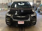 New 2025 Chrysler Pacifica Select image 3