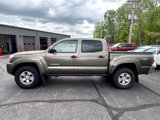 Used 2011 Toyota Tacoma 4x4 Double Cab w/ TRD Off-Road Pkg image 2