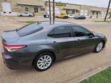 Used 2020 Toyota Camry LE image 3