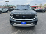 New 2025 Ford Expedition Max Platinum image 3