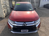 Used 2018 Mitsubishi Outlander ES image 2