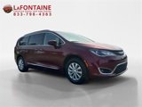 Used 2017 Chrysler Pacifica Touring-L image 3