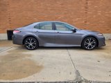 Used 2020 Toyota Camry SE image 4