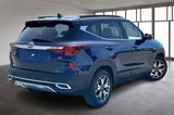 Used 2021 Kia Seltos EX image 3