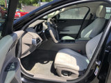 Used 2017 Jaguar XE Premium image 3