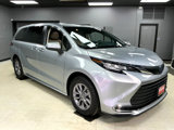 Used 2021 Toyota Sienna XLE image 2