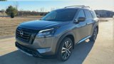 New 2025 Nissan Pathfinder Platinum image 4