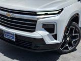 New 2025 Chevrolet Traverse High Country image 3