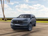 New 2025 Lincoln Navigator L Reserve image 2