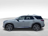 New 2025 Nissan Pathfinder Platinum w/ Cargo Package image 5