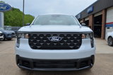 New 2025 Ford Maverick XLT w/ XLT Luxury Package image 2