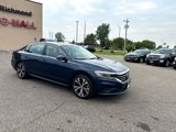 Used 2022 Volkswagen Passat 2.0T SE image 5