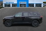 Used 2023 Chevrolet Traverse RS image 5