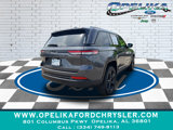 Used 2024 Jeep Grand Cherokee Altitude image 3
