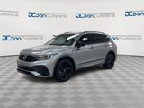 Used 2023 Volkswagen Tiguan SE R-Line image 4