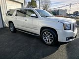 Used 2015 GMC Yukon XL Denali image 2