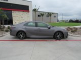 Used 2022 Toyota Camry SE image 2