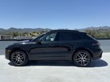 Used 2025 Porsche Macan image 2