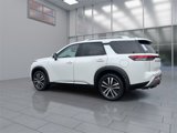 New 2025 Nissan Pathfinder Platinum w/ Black Appearance Package image 6