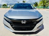 Used 2018 Honda Accord Touring image 2