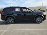 New 2025 Nissan Pathfinder SL w/ SL Premium Package image 2