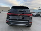 New 2025 Volkswagen Taos SEL image 4